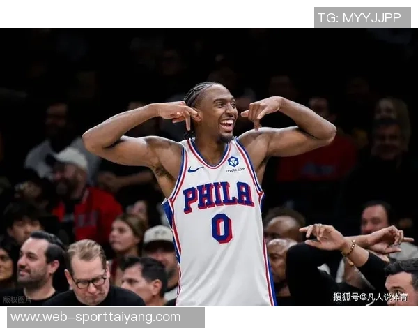 马克西全场表现惊艳30分钟内17投10中砍下27分4篮板7助攻